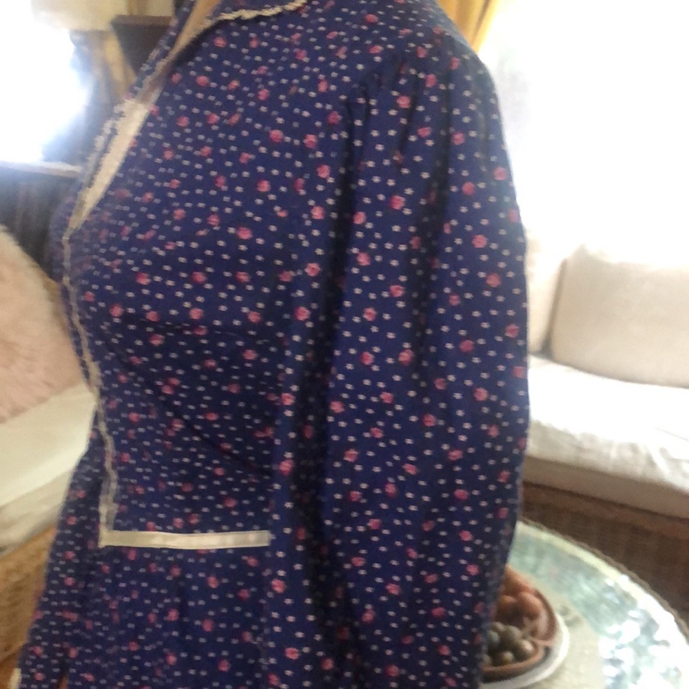 *Vintage 1970’s - featured in recent Poshmark ad- authentic Gunne Sax midi dress - Picture 11 of 16